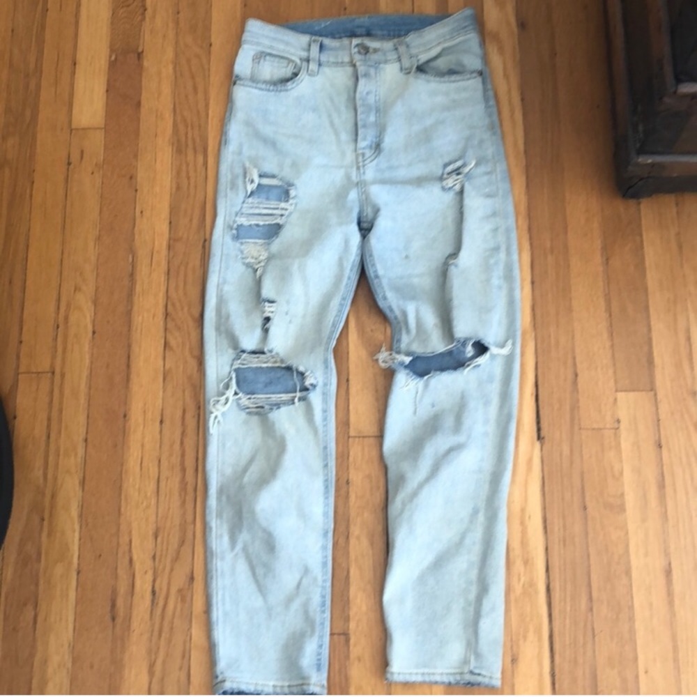 BDG girlfriend high rise light wash jeans